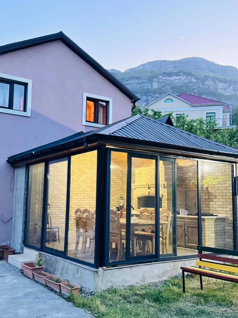 Qrızhome