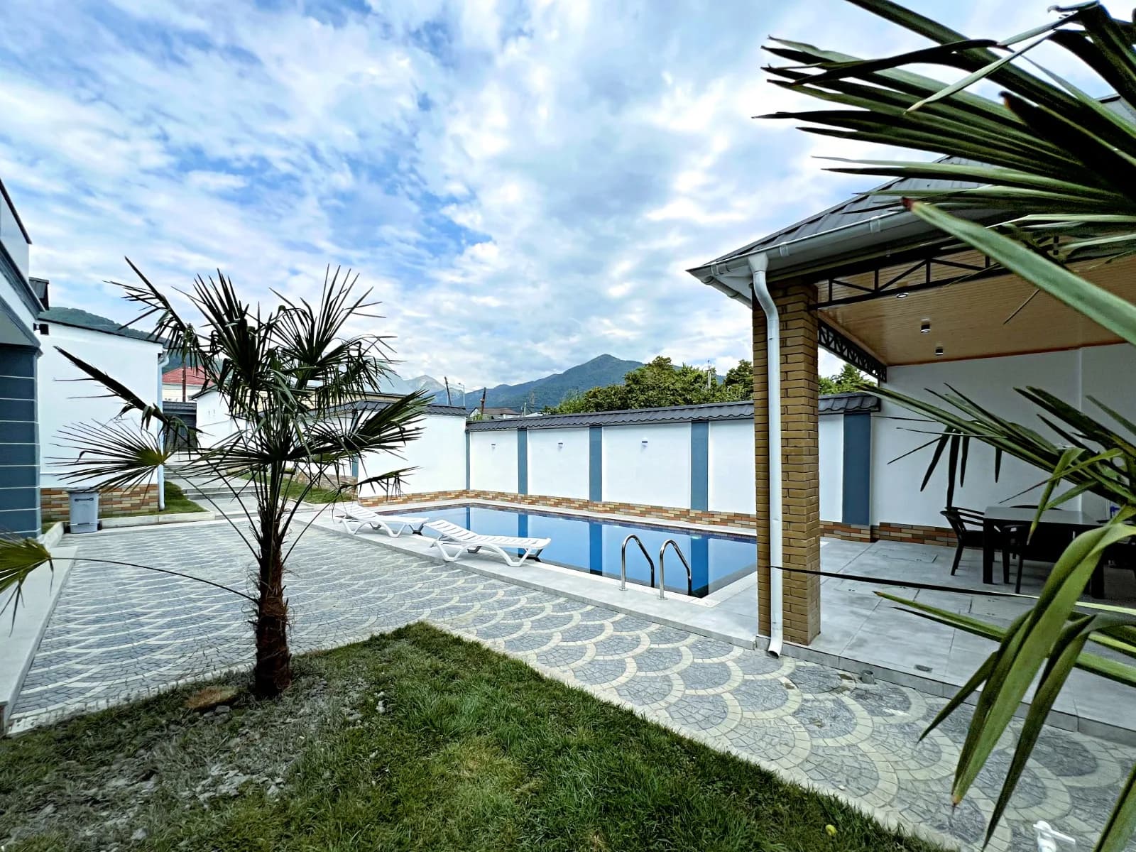 ONİKS Deluxe GABALA