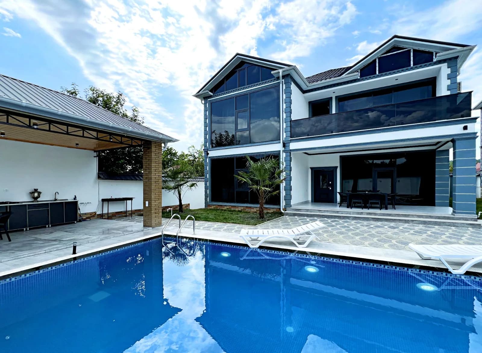 ONİKS Deluxe GABALA