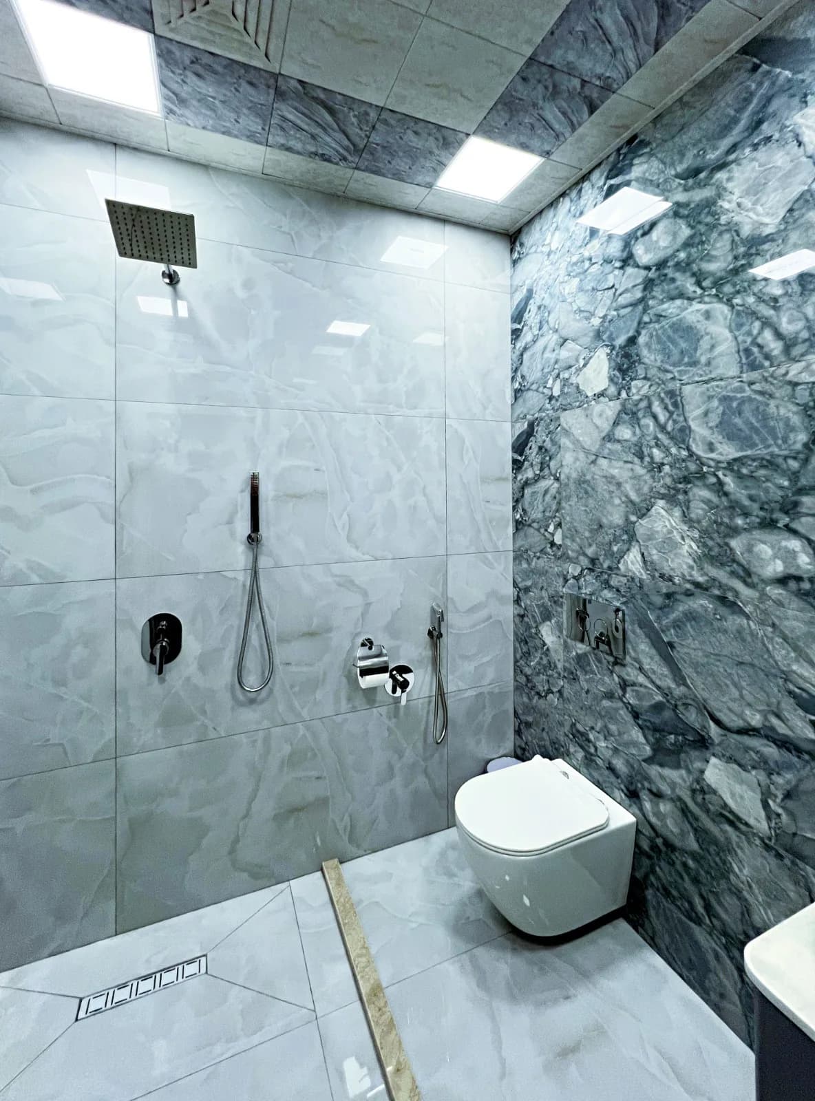 ONİKS Deluxe GABALA